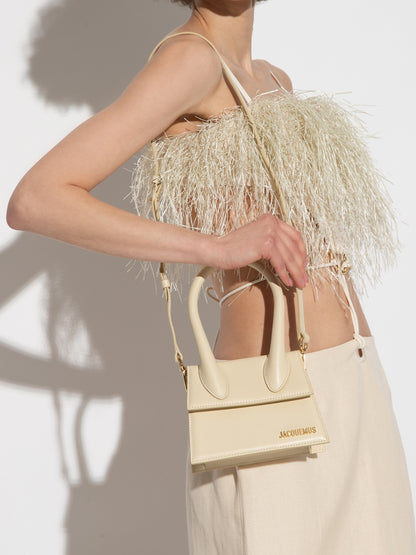 Jacquemus Le Chiquito Moyen Elfenbeintasche