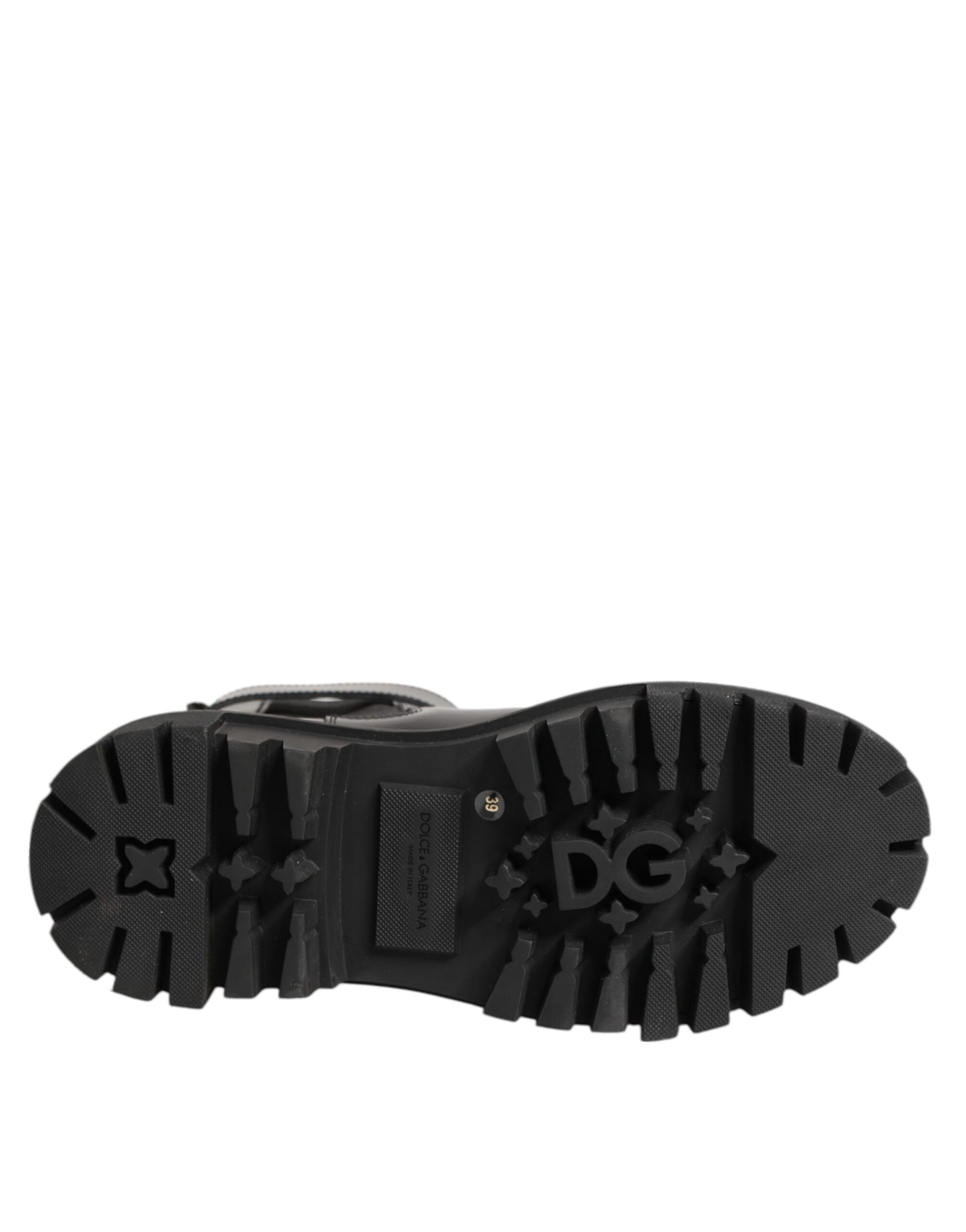 حذاء دولتشي آند غابانا أسود من جلد العجل بحزام وشعار DG