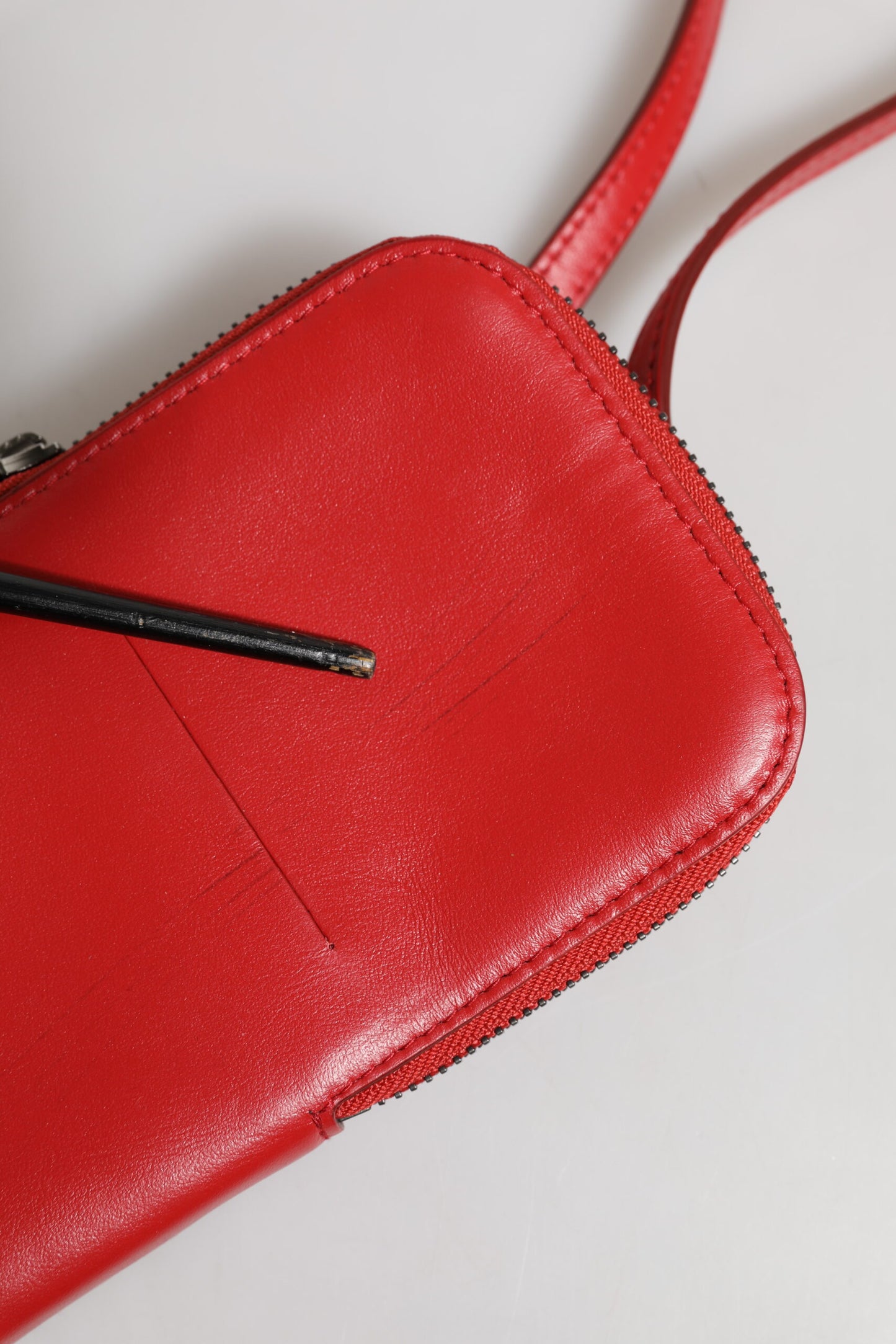 Dolce &amp; Gabbana Rote Ledergeldbörse, Handy-Umhängetasche mit Umhängeband