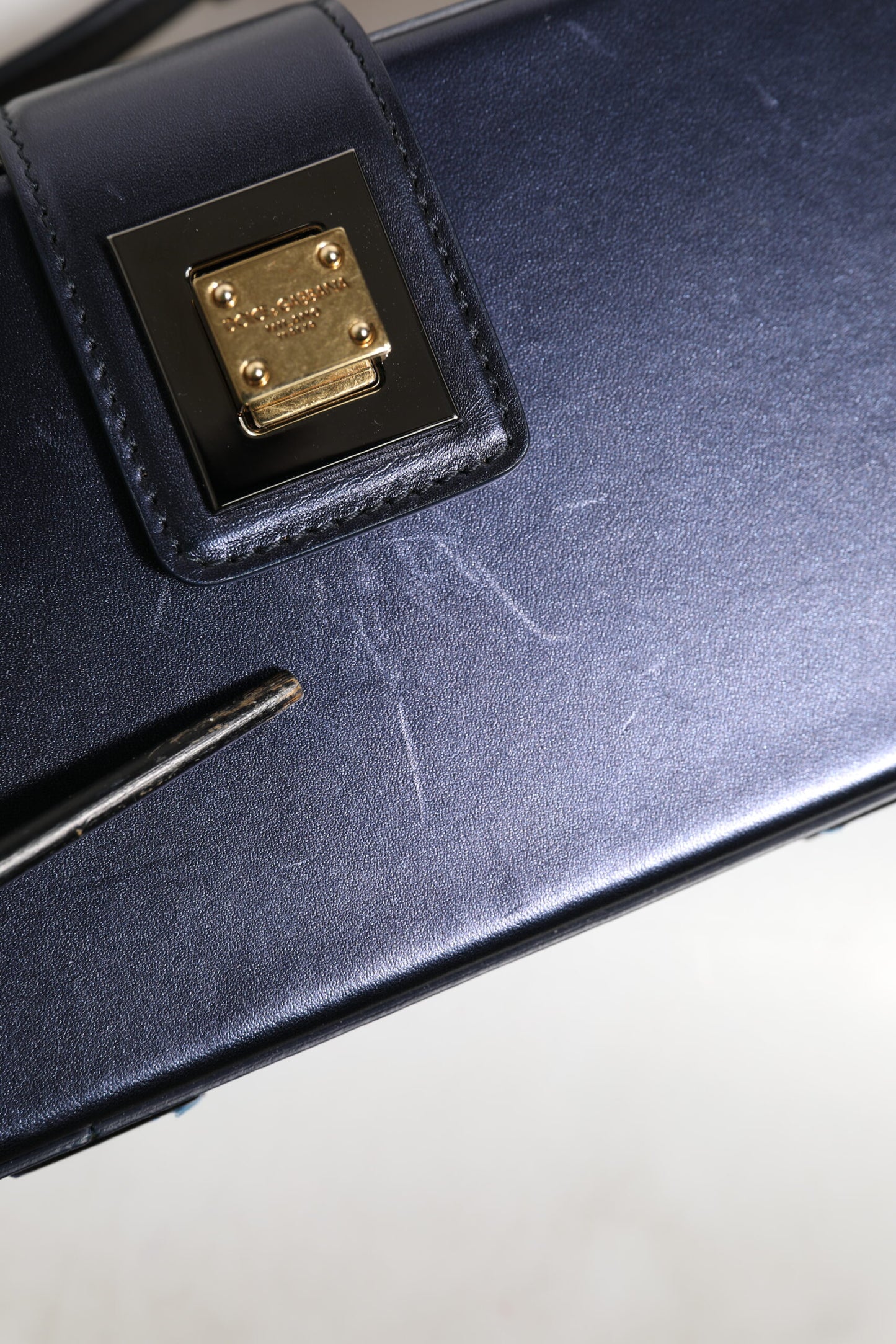 Dolce &amp; Gabbana Blaue DG BOX Umhängetasche aus Lammleder