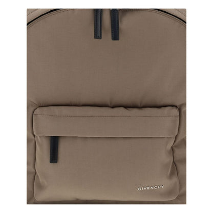 Givenchy Rucksack aus Polyamid in Braun