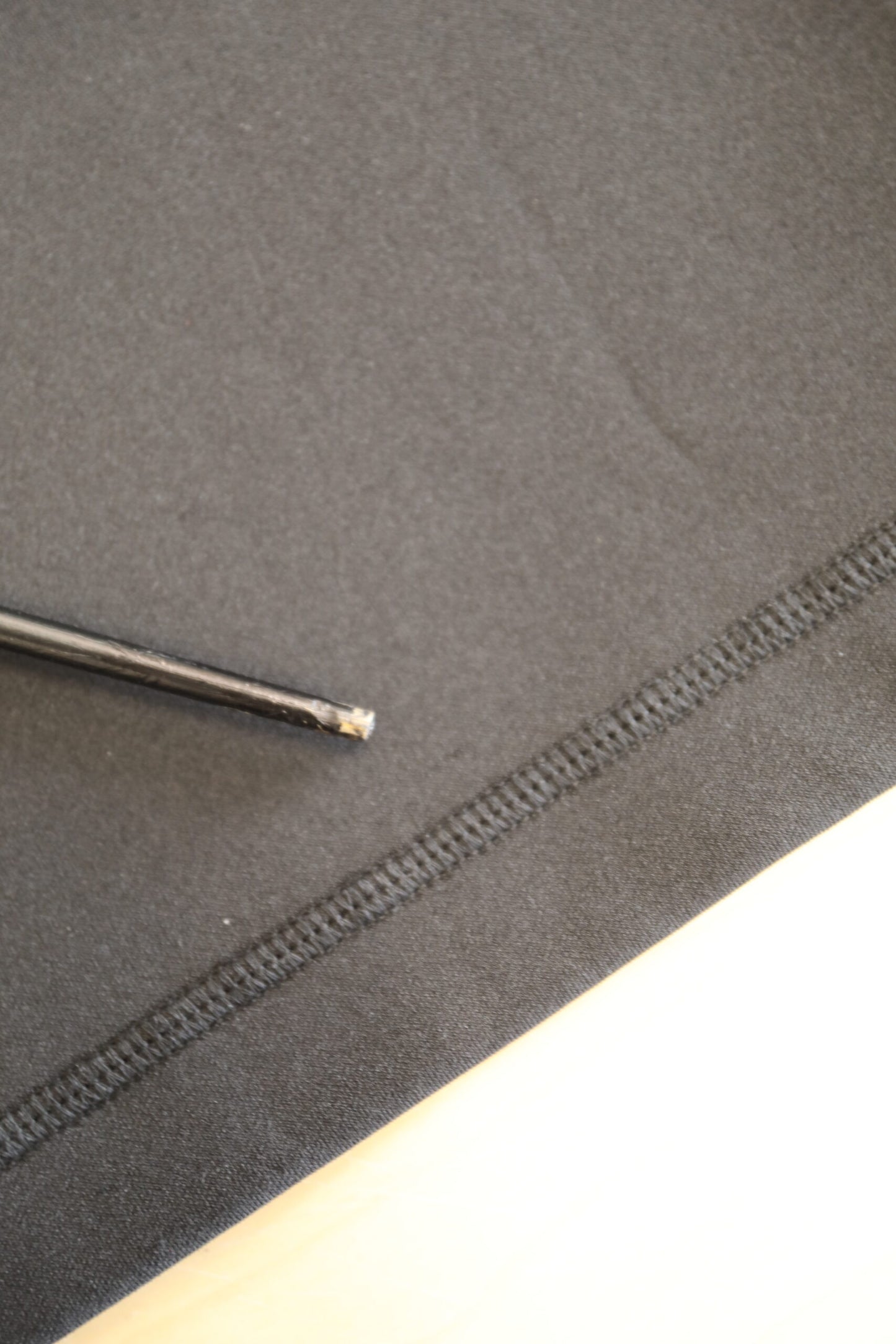 Dolce &amp; Gabbana – Schwarzer Rollkragenpullover aus Polyester