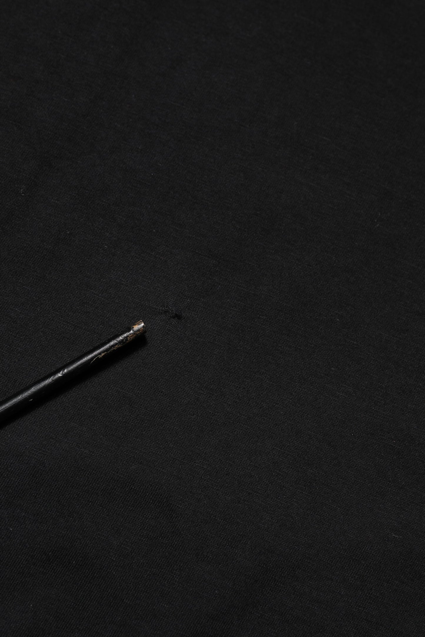 Dolce &amp; Gabbana – Schwarzes Baumwoll-T-Shirt mit Rundhalsausschnitt und Logo-Plakette