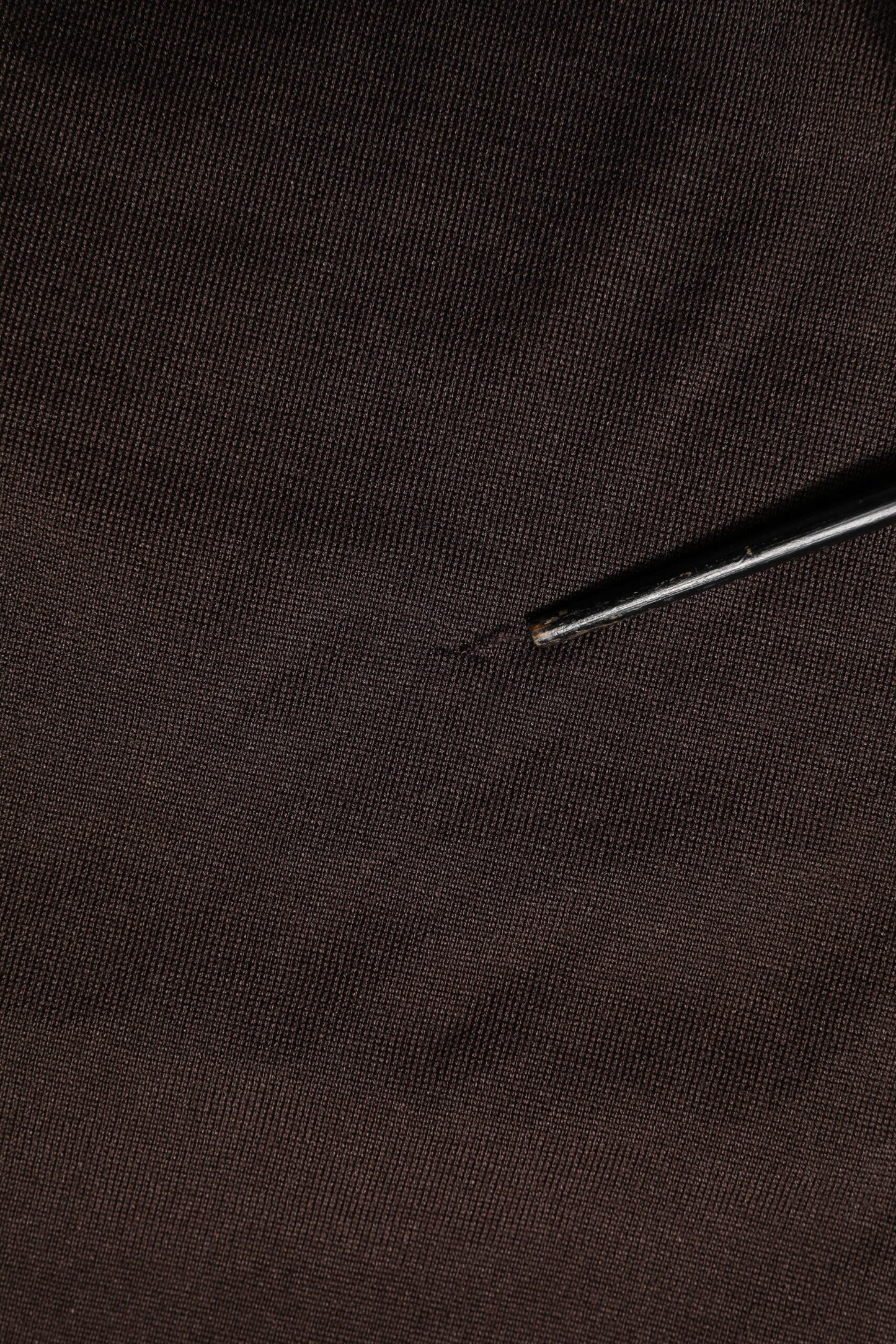 Dolce &amp; Gabbana – Braunes Seiden-T-Shirt mit Rundhalsausschnitt und kurzen Ärmeln