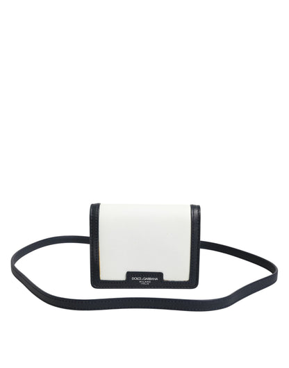 حقيبة كروس بودي للرجال من دولتشي آند غابانا، مصنوعة من الجلد باللون البيج والأسود