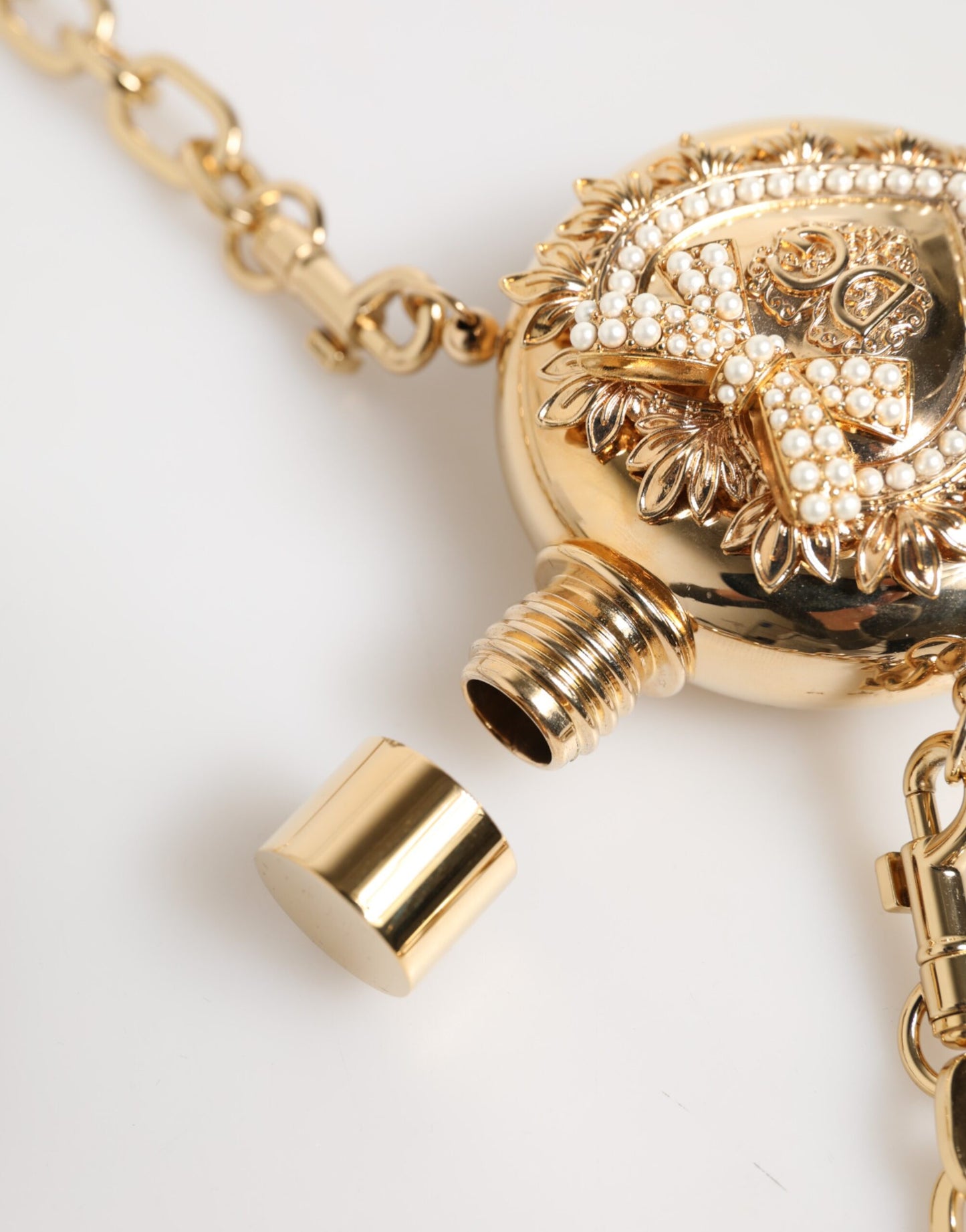 Dolce &amp; Gabbana – Halskette mit Anhänger „Devotion“ aus goldenem Messing mit Strass