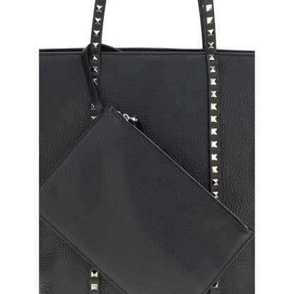 Valentino Garavani Schultertasche aus schwarzem Kalbsleder (Bos Taurus)
