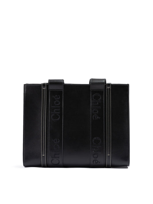 Chloé – Schwarze Woody – Mittelgroße Tragetasche aus Leder mit gesticktem Logo