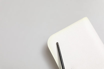 Dolce &amp; Gabbana – Continental-Geldbörse mit Logo-Schild und Rundum-Reißverschluss aus weißem Leder