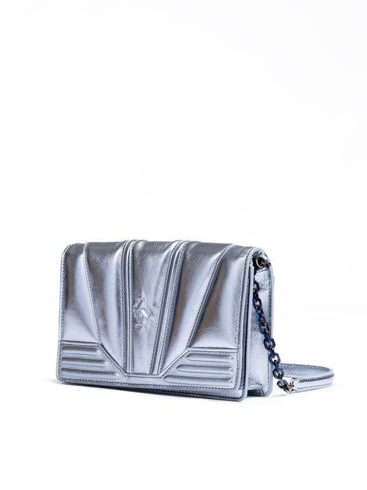 Ferrari Metal hellblaue GT-Lackledertasche mit Kette