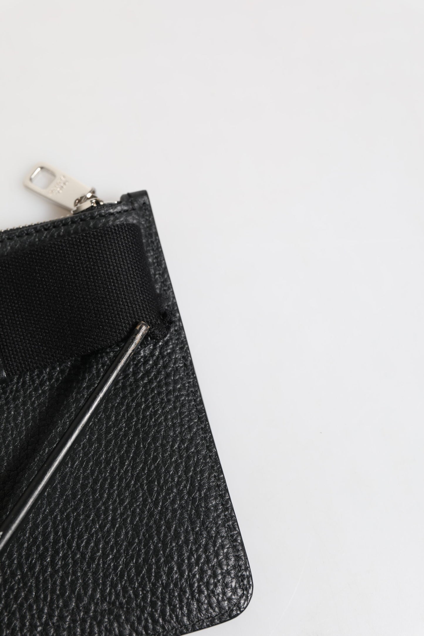 Dolce &amp; Gabbana – Gürteltasche aus schwarzem Leder mit Logoprägung