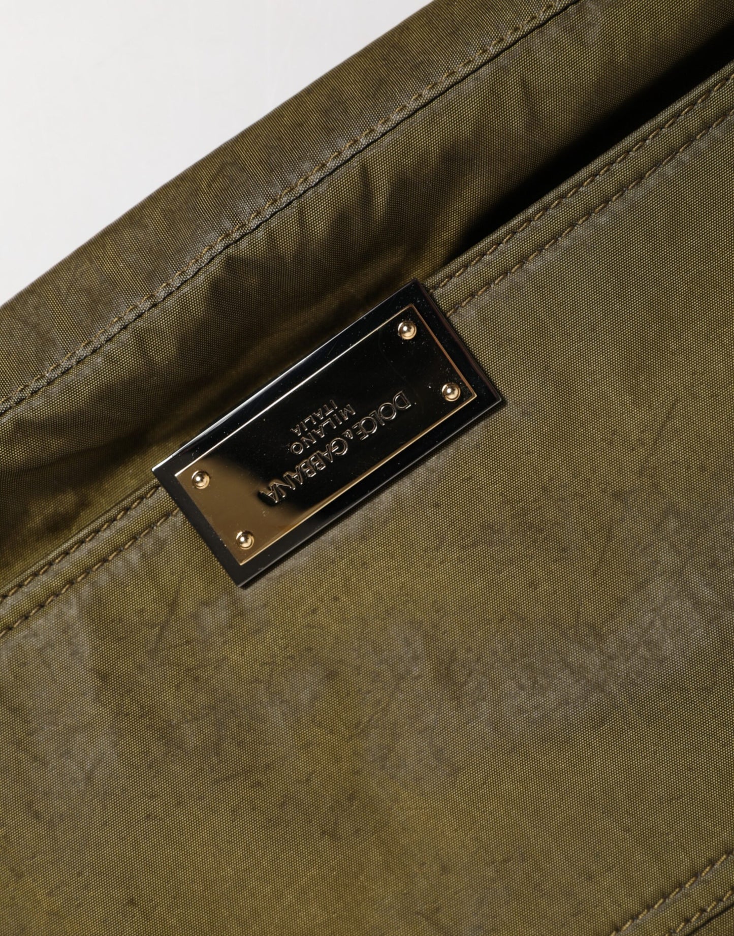 Dolce &amp; Gabbana – Dunkelgrüne Borse-Tasche aus Nylon mit Logo-Plakette und Schultergurt