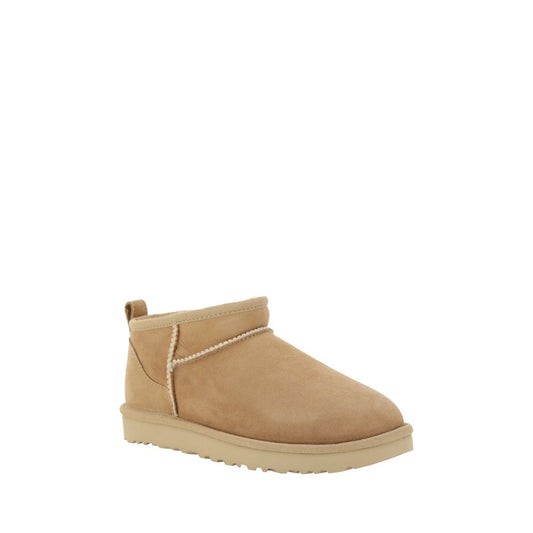 UGG Ultra Mini Stiefel