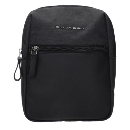 Piquadro – Schwarze Stoff-Umhängetaschen