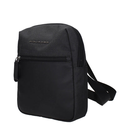 Piquadro – Schwarze Stoff-Umhängetaschen