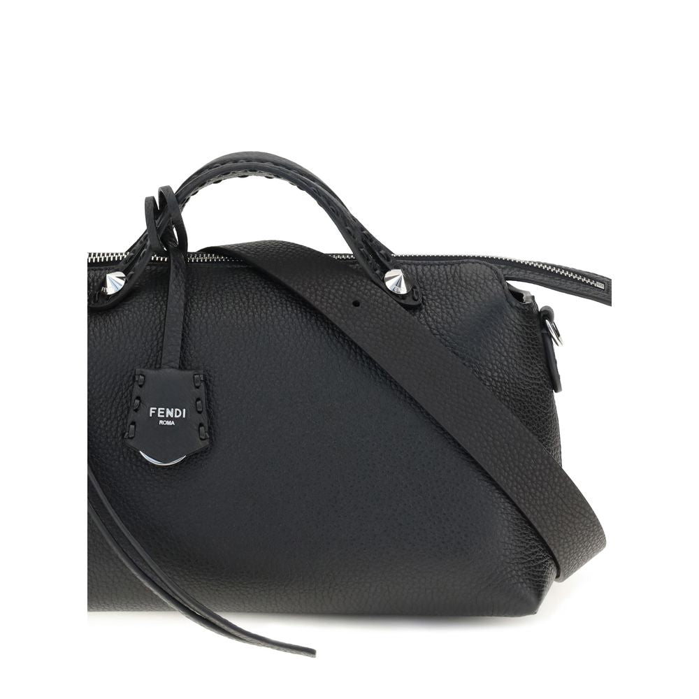 Fendi Schultertasche aus schwarzem Kalbsleder (Bos Taurus)