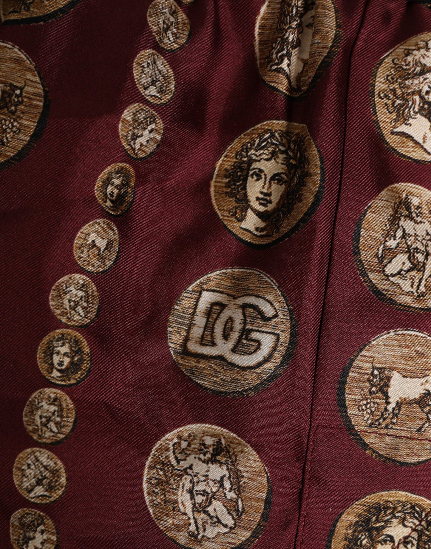 Dolce &amp; Gabbana – Burgunderrote Seiden-Boxershorts mit Münzdruck für Herren