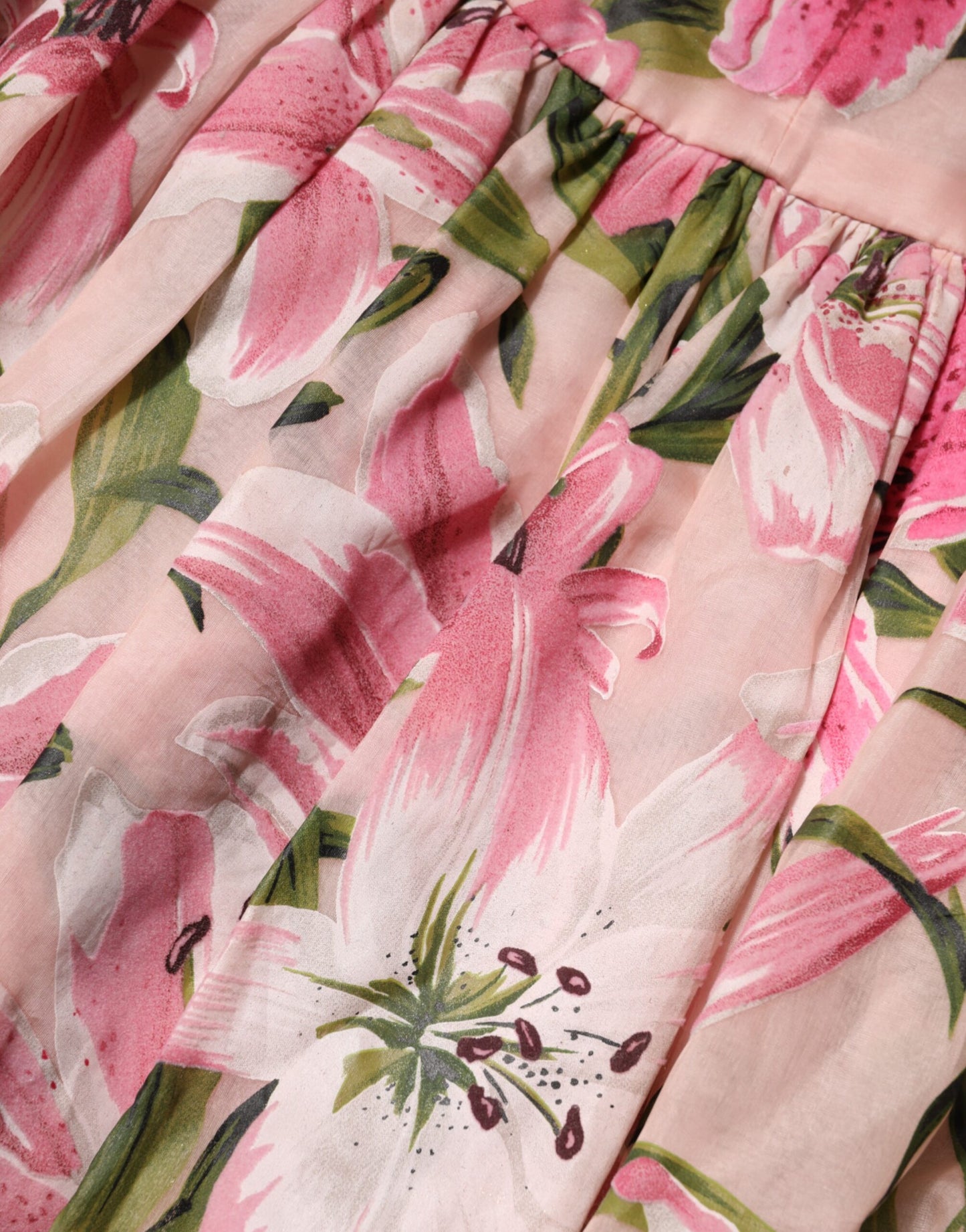 Dolce &amp; Gabbana – Ärmelloses Midikleid mit rosa Blumenmuster und Lilienmuster