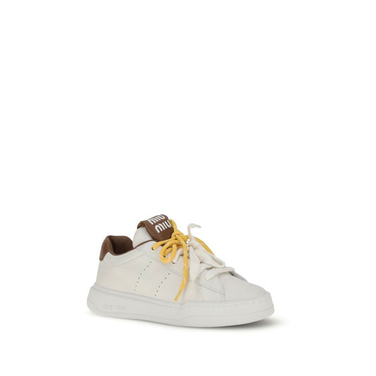 Miu Miu Sneakers mit Doppelschnürung