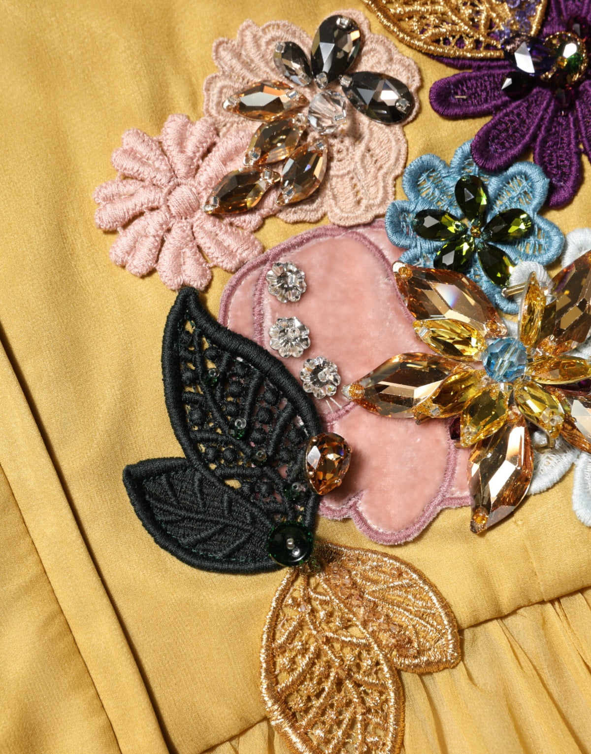Dolce &amp; Gabbana – Maxikleid aus gelber Seide mit Blumenstickerei