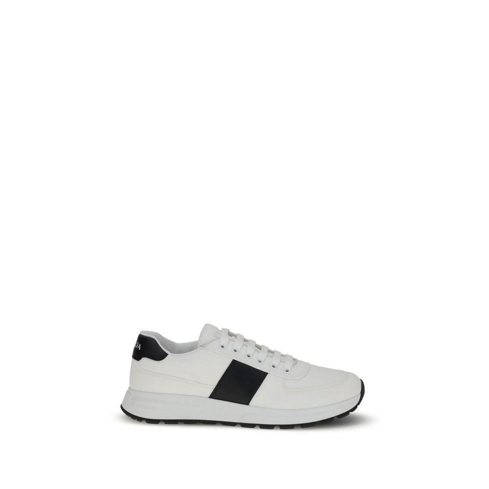 Prada Sneaker aus weißem Kalbsleder, Modell Bos Taurus, niedriger Schaft.