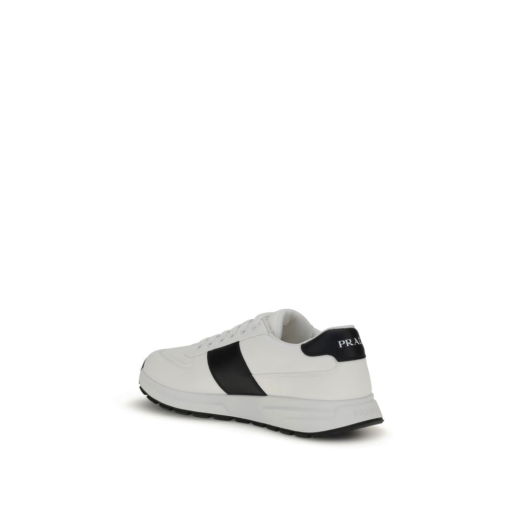 Prada Sneaker aus weißem Kalbsleder, Modell Bos Taurus, niedriger Schaft.