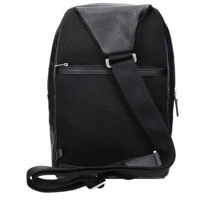 Piquadro Schwarze Umhängetaschen aus Leder