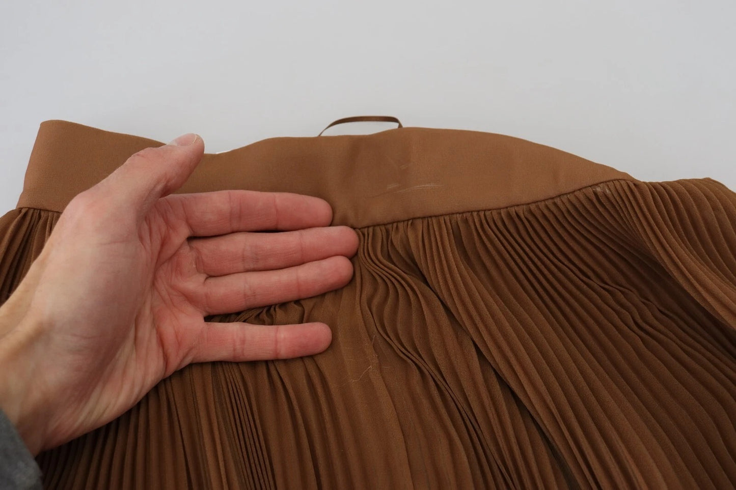 Dolce &amp; Gabbana Beige Longuette Plisse Chiffon Midirock