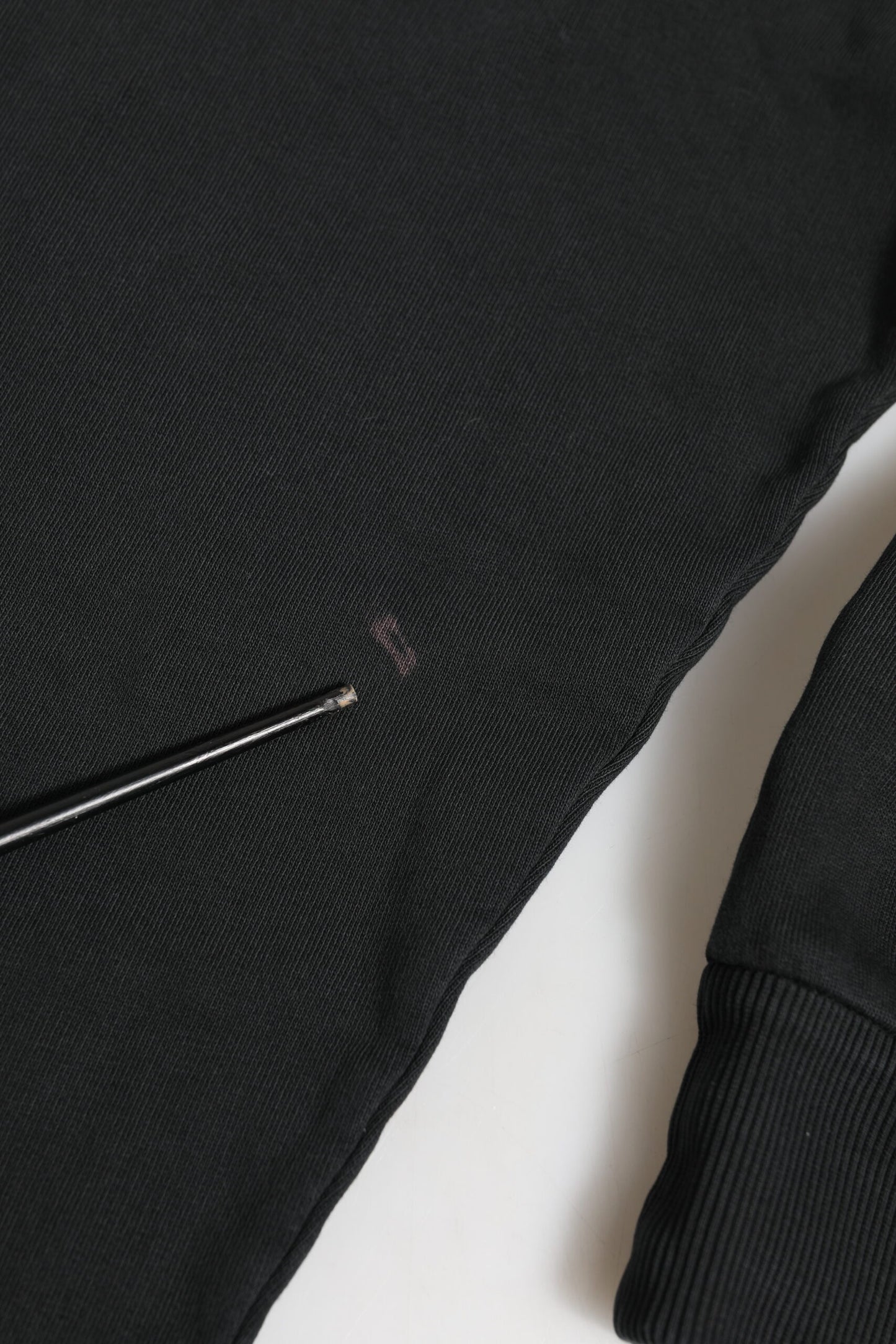 Dolce &amp; Gabbana – Schwarzes Sweatshirt mit durchgehendem Reißverschluss und Logo