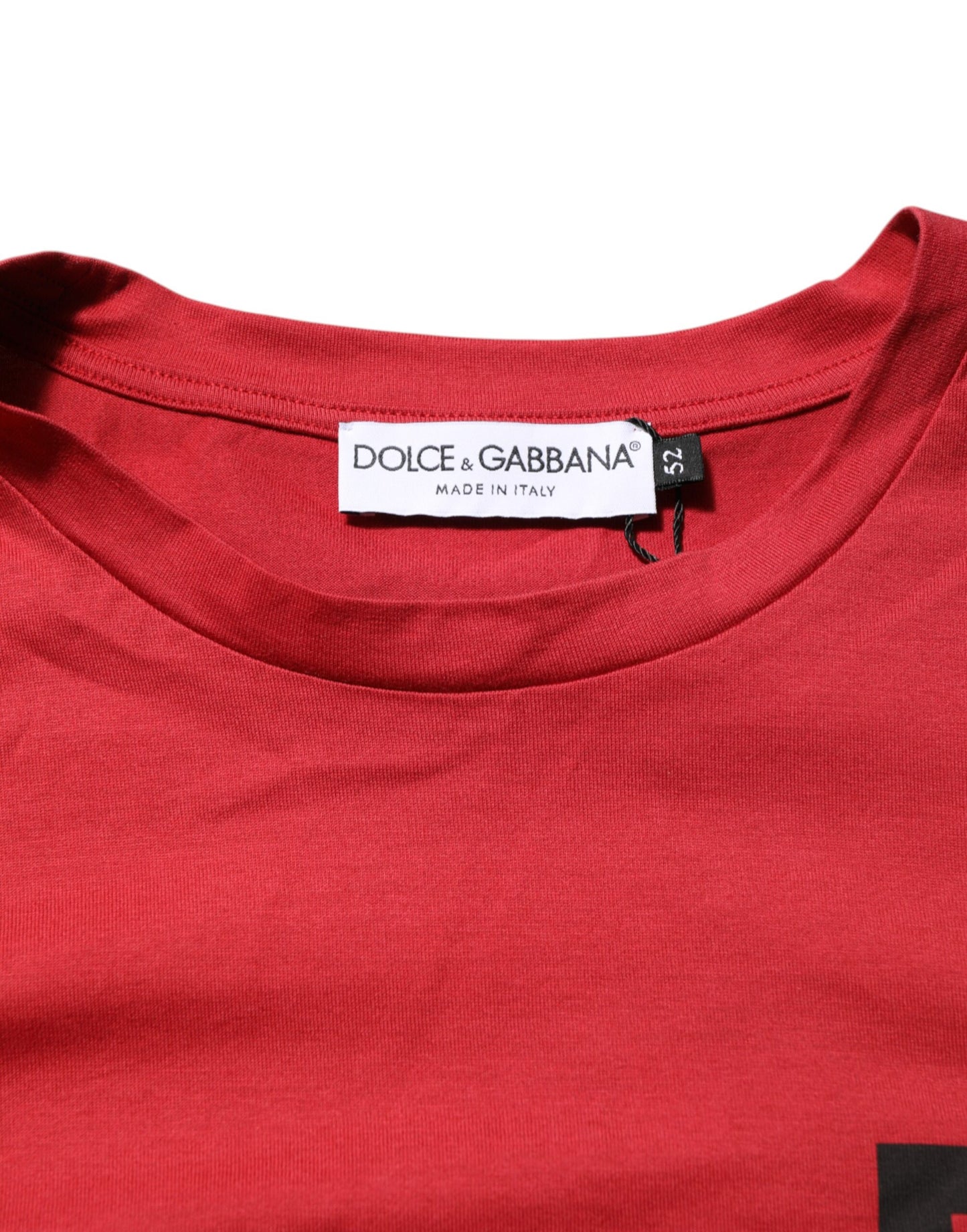 Dolce &amp; Gabbana – Kurzärmliges Baumwoll-T-Shirt mit rotem Logo-Print