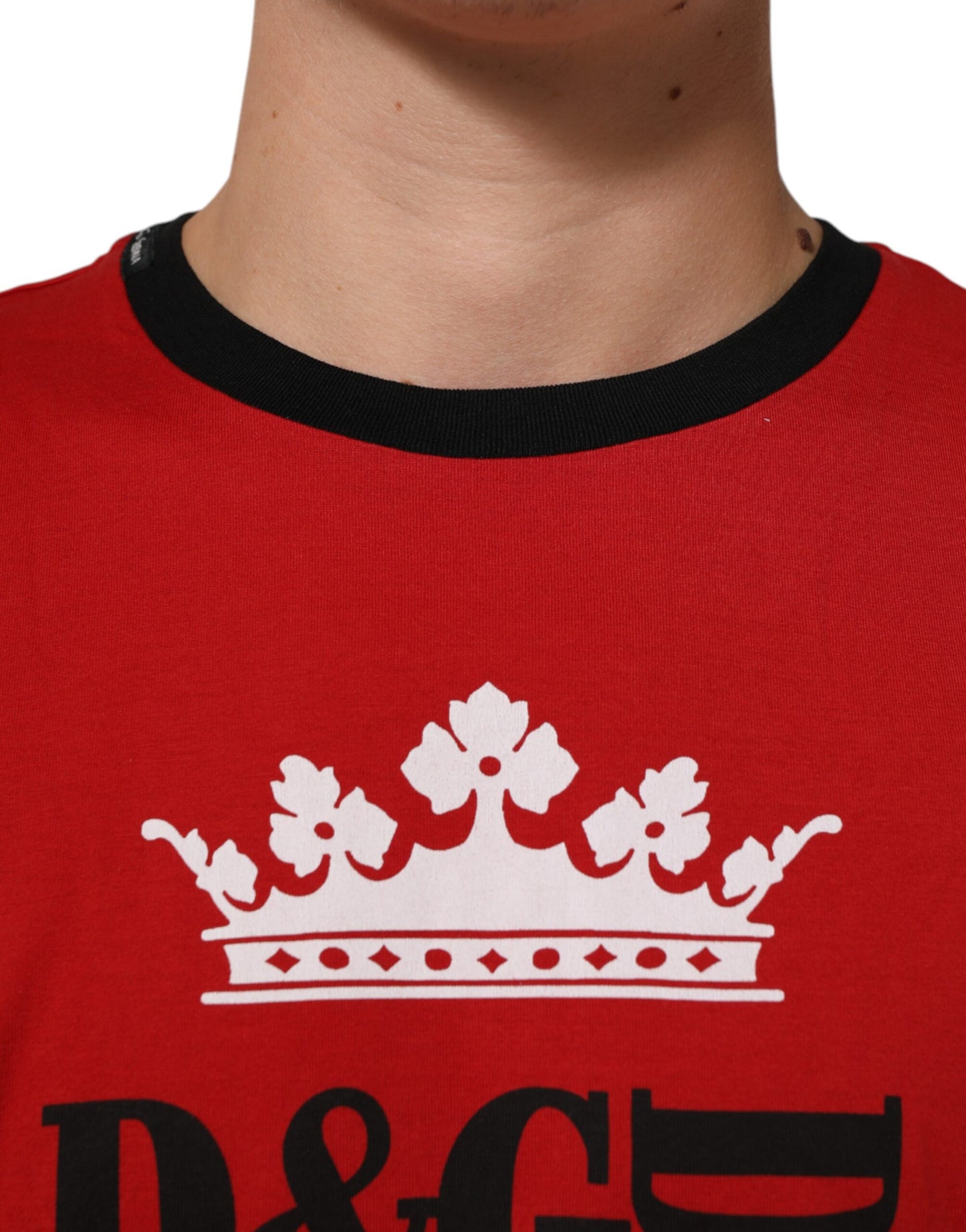Dolce &amp; Gabbana – Rotes T-Shirt aus Baumwolle mit Krone und Logo