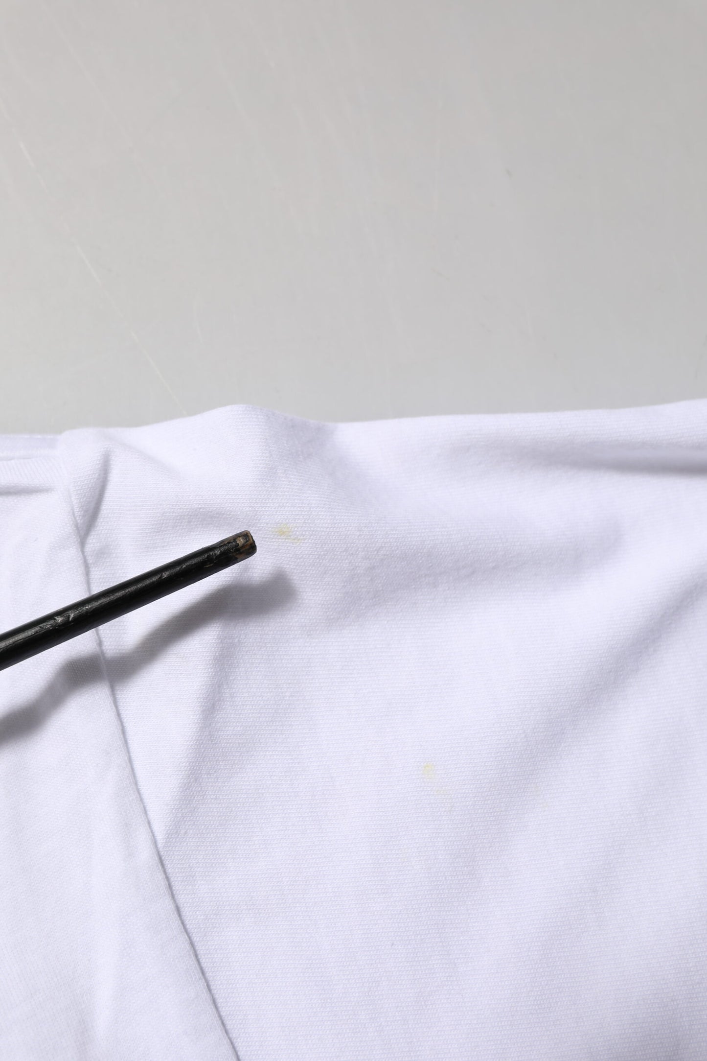 Dolce &amp; Gabbana – Weißes Baumwoll-T-Shirt mit Rundhalsausschnitt und grafischem Print