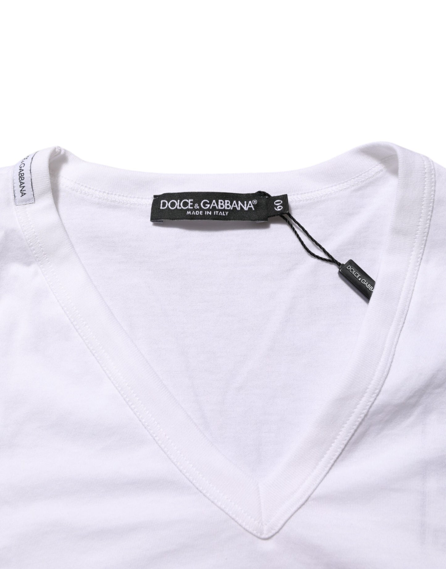Dolce &amp; Gabbana – Weißes T-Shirt aus Baumwolle mit V-Ausschnitt und kurzen Ärmeln
