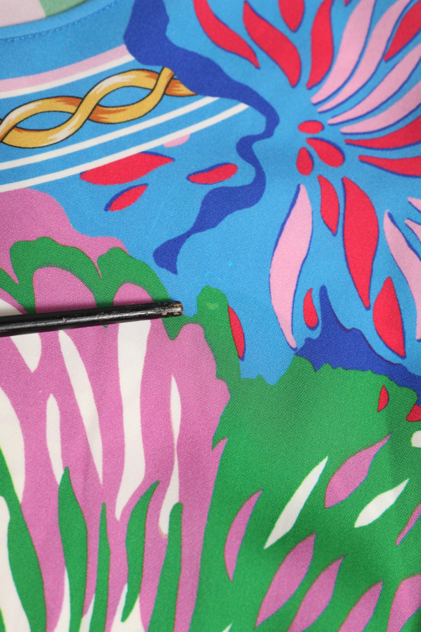 Dolce &amp; Gabbana – Mehrfarbiges Seidenblusen-Tunikatop mit Blumendruck