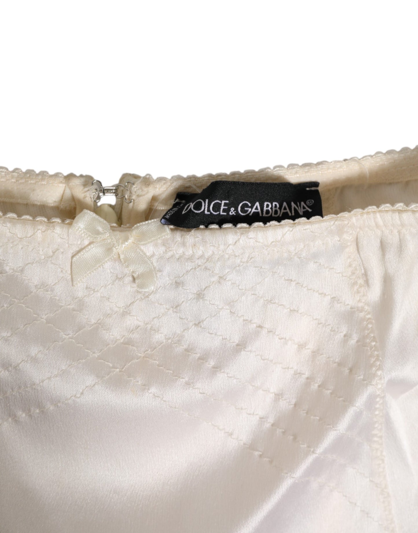 Dolce &amp; Gabbana – Hoch taillierte Miederhose aus Seide in Off-White