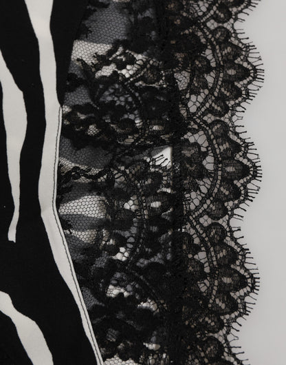 ملابس داخلية دولتشي آند غابانا سوداء من الحرير بطبعة حمار وحشي مع دانتيل وخصر مرتفع