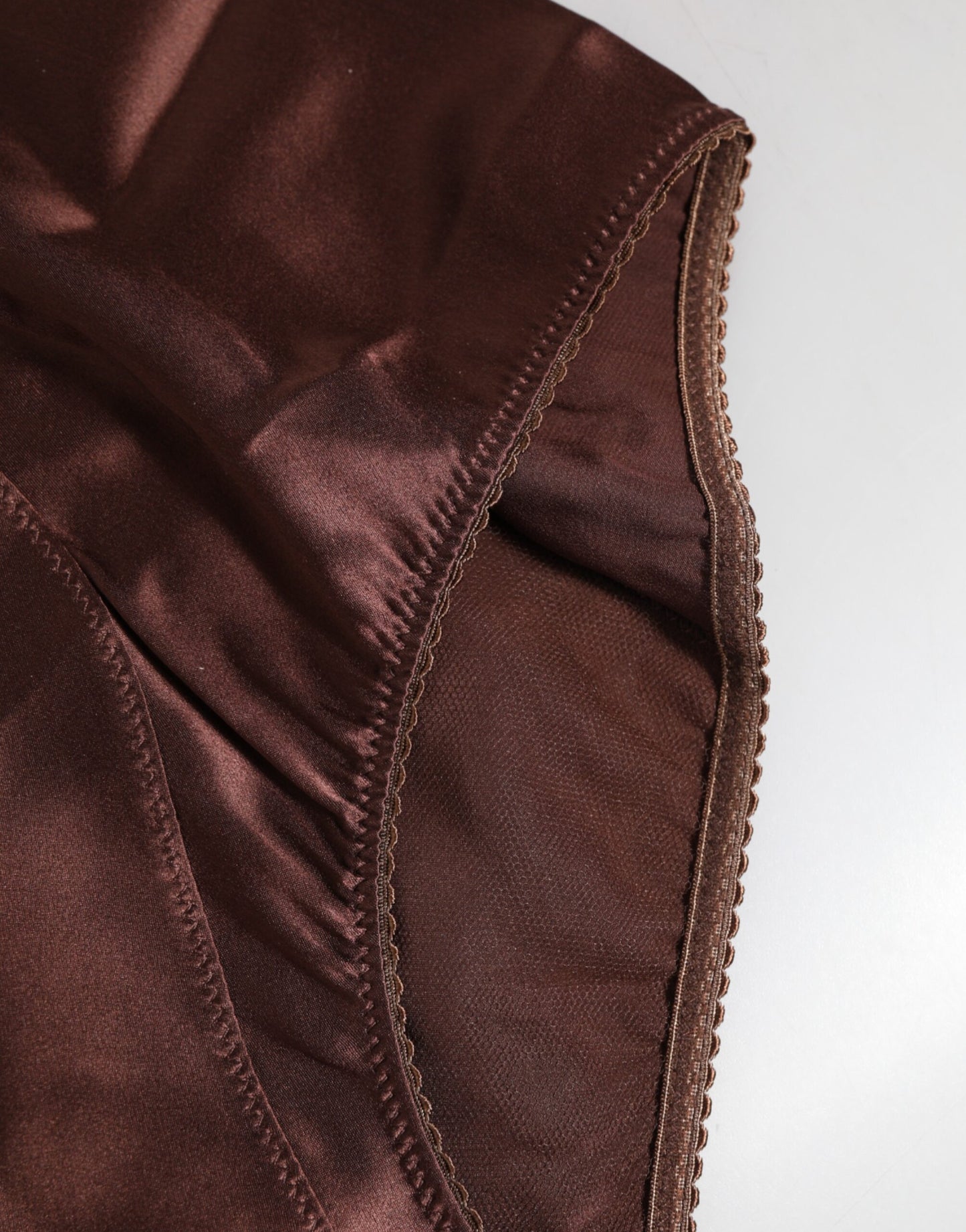 ملابس داخلية دولتشي آند غابانا حرير بني مطاطي بخصر مرتفع