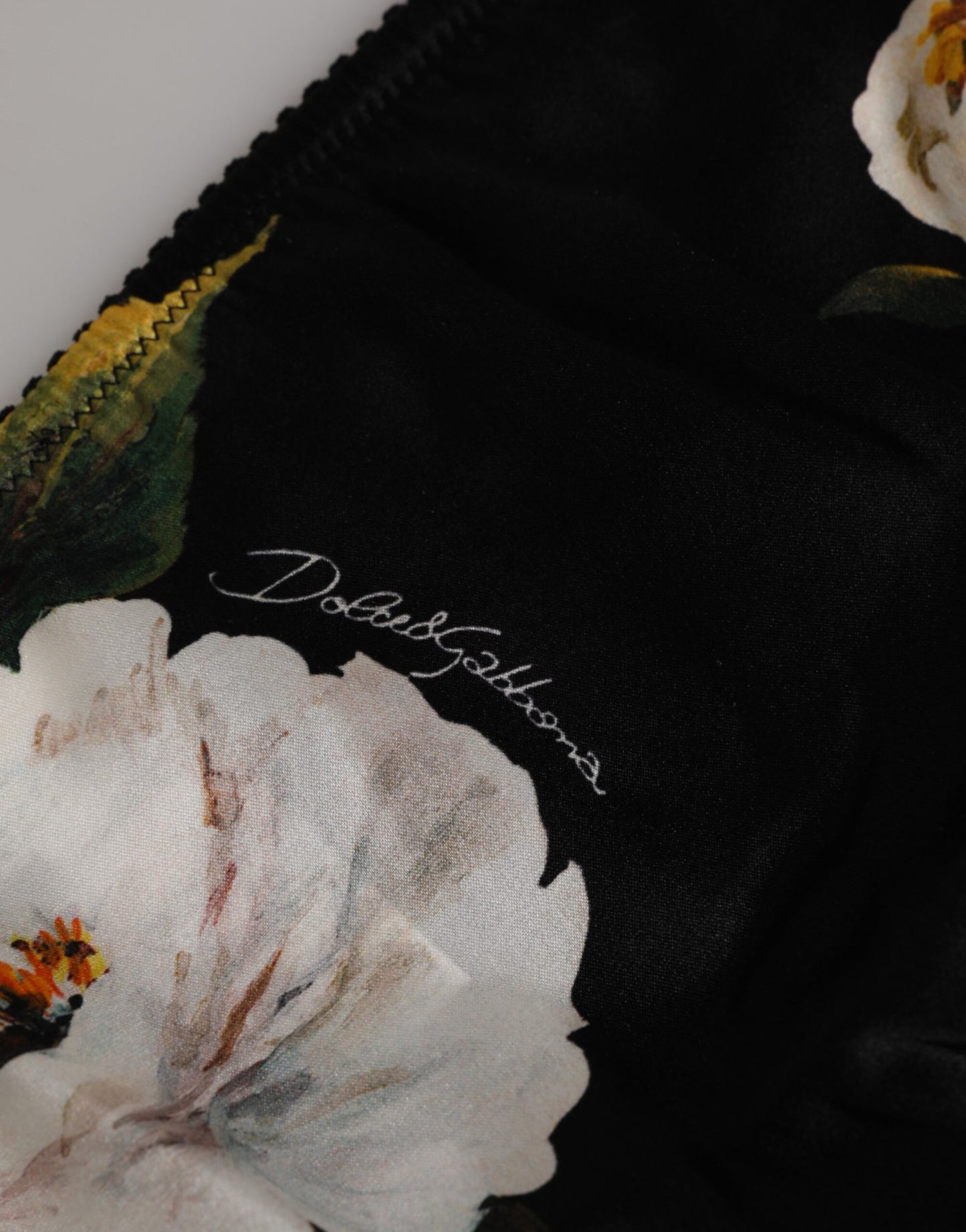 Dolce &amp; Gabbana – Schwarze Höschen mit Blumenmuster und mittlerer Taille