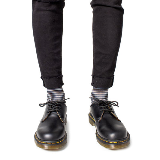 Dr. Martens – Oxfords und Derbies aus schwarzem Leder