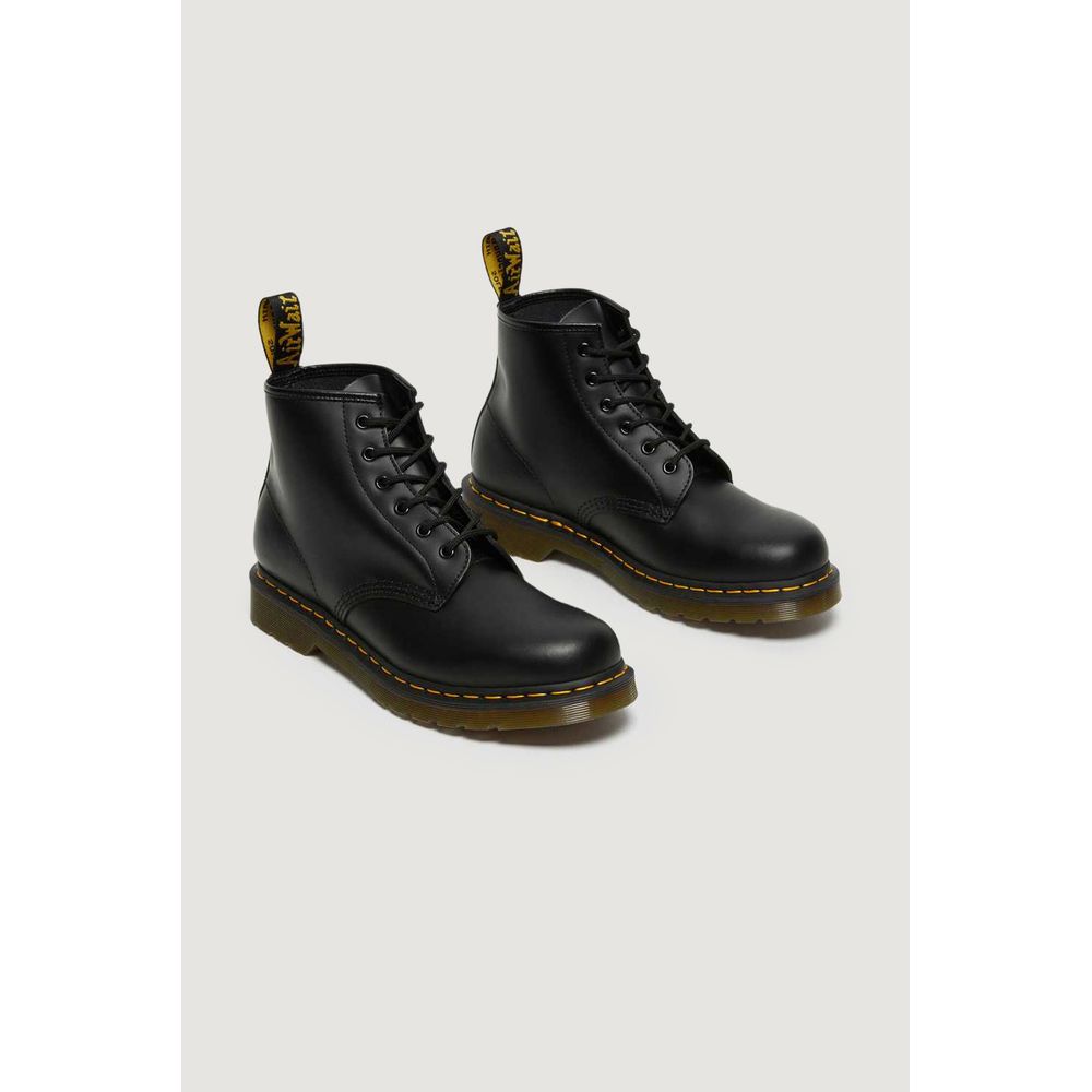 Dr. Martens – Schwarzes Leder – Sportschuhe