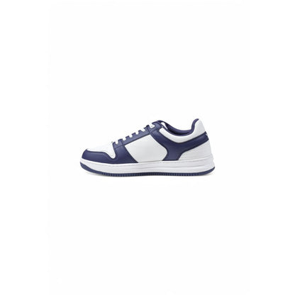 EA7 Emporio Armani Hellblauer Polyester-Sneaker