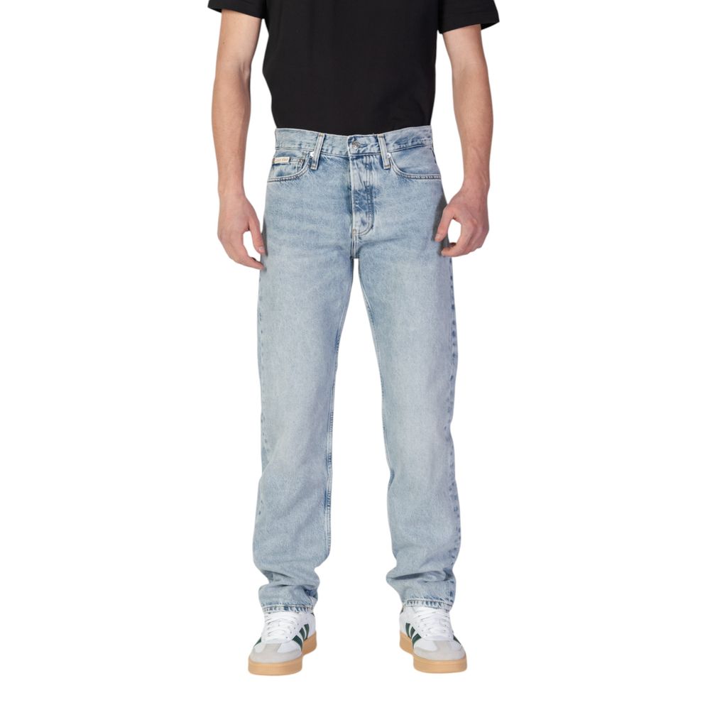 Calvin Klein Jeans – Hellblaue Jeans aus Bio-Baumwolle mit entspannter Passform