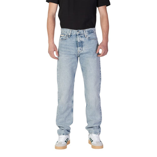 Calvin Klein Jeans – Hellblaue Jeans aus Bio-Baumwolle mit entspannter Passform