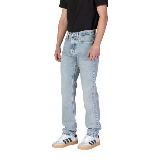 Calvin Klein Jeans – Hellblaue Jeans aus Bio-Baumwolle mit entspannter Passform