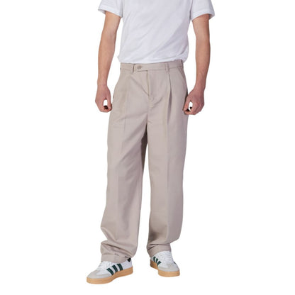Calvin Klein Jeans – Beige Hose aus recyceltem Polyester