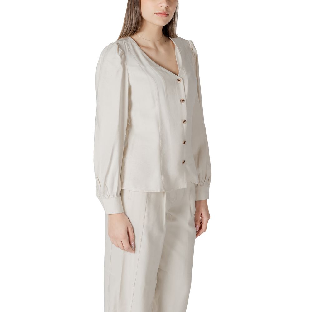 Vila Clothes – Cremefarbenes Viskose-Top