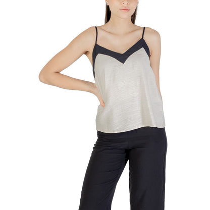 Vero Moda – Cremefarbenes Nylon-Top