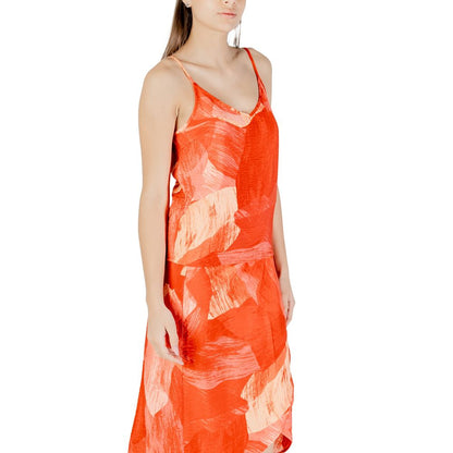 Vila Clothes – Rotes Polyamid-Top