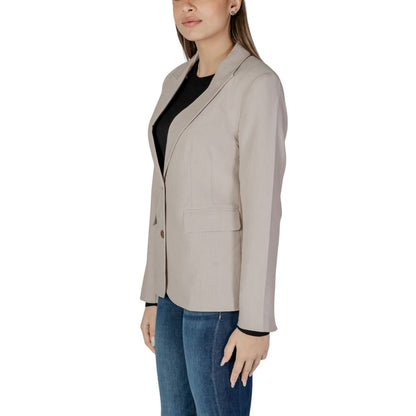 Only – Beigefarbener Blazer aus recyceltem Polyester