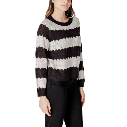 Jacqueline De Yong Schwarz-weißer Marabu-Pullover